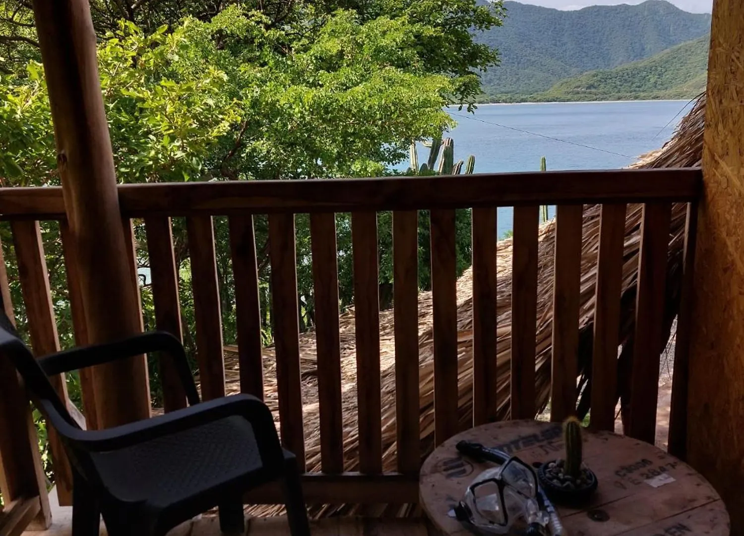 Mirador Playa Cristal Tayrona Hotel Nenguange Colombia